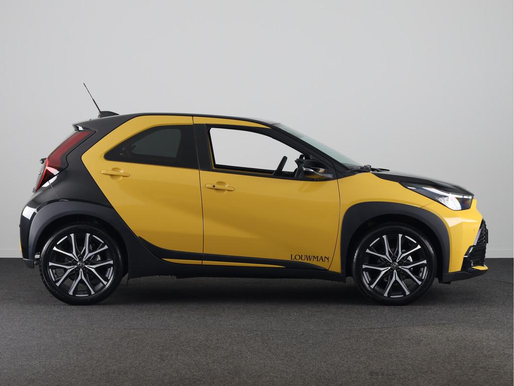Toyota Aygo X Hybrid 115 GR Sport *DEMO* | JLB geluidsysteem, 12 maanden, Euro 6, 4 stoelen, Automatische klimaatregeling
