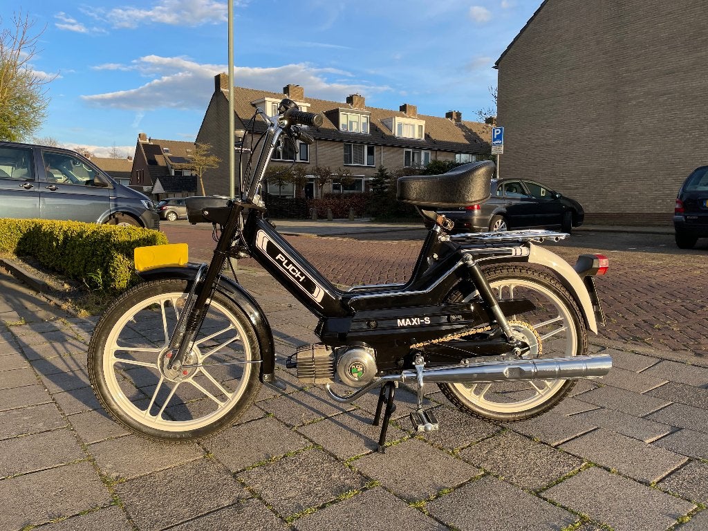 Puch Maxi-S Bromfiets - Zwart, Goed Onderhouden, Ophalen, Gebruikt, Maximaal 45 km/u, 49 cc