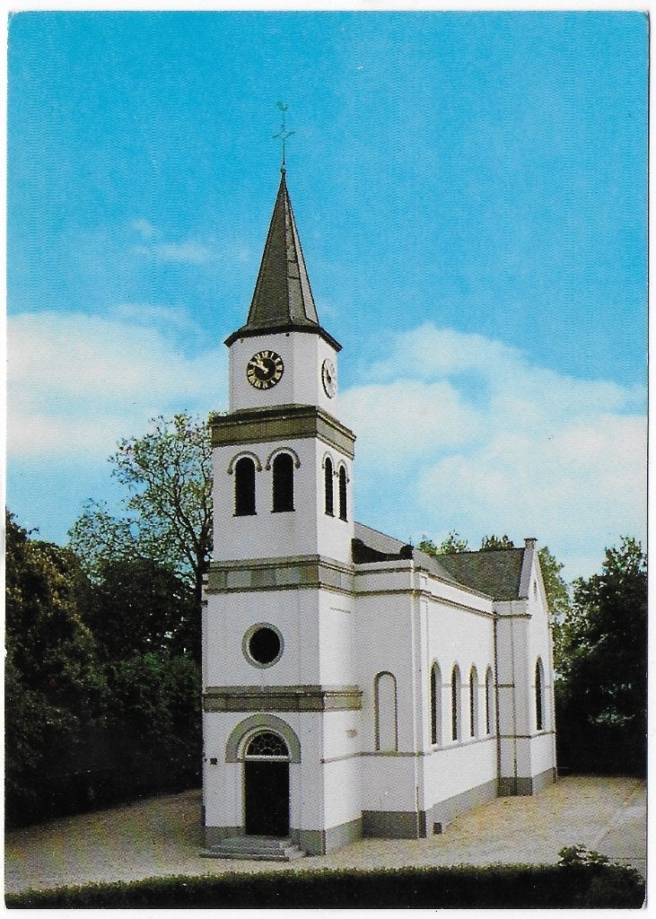 Waardenburg N H Kerk Ongelopen Ansichtkaart ( B4837 ), Verzamelen, Ansichtkaarten | Nederland, Ophalen of Verzenden, 1980 tot heden