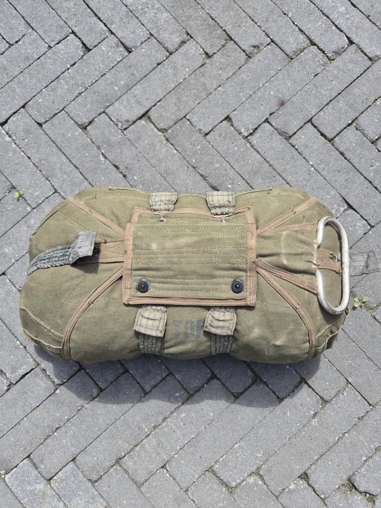 1961 reserve parachute, Ophalen of Verzenden, Landmacht, Nederland