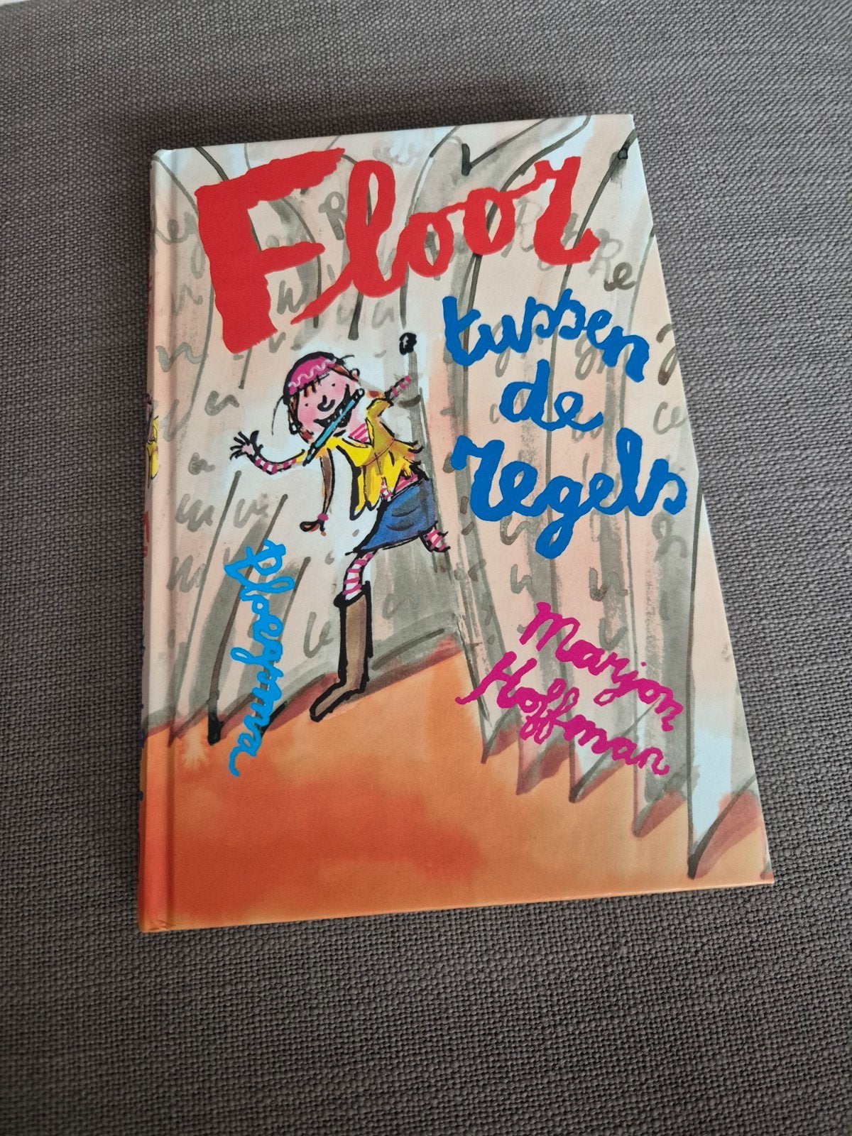 De regels van Floor, tussen de regels, Ophalen of Verzenden, Zo goed als nieuw, Marjon Hoffman
