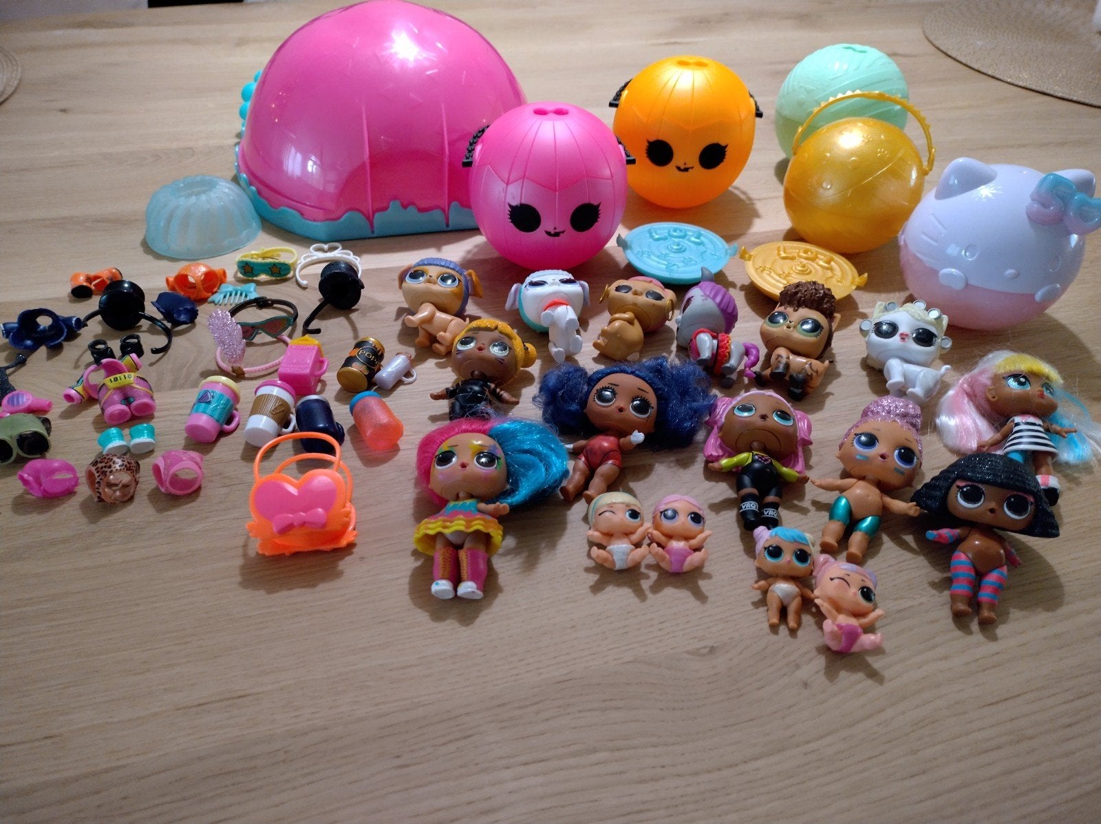 Veel L.O.L. poppen/dieren accessoires, Ophalen of Verzenden, Overige typen