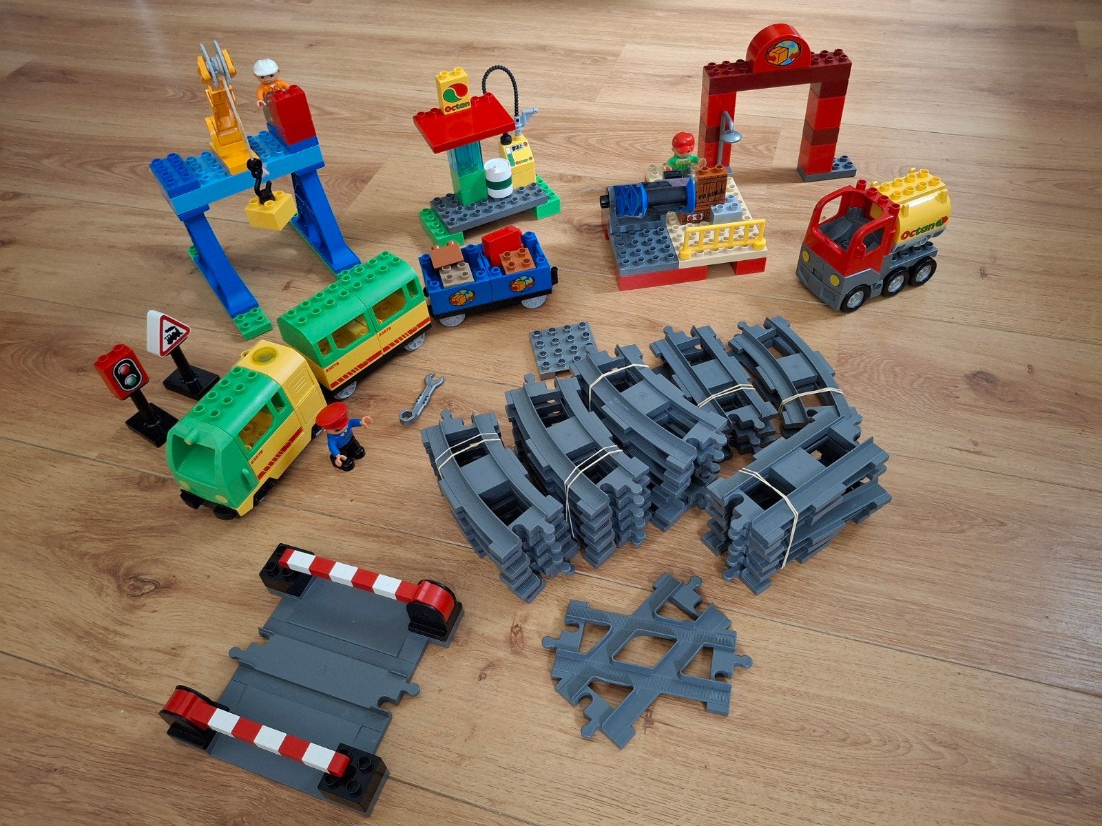 Duplo 5609. Luxe treinset met goedwerkende trein., Ophalen of Verzenden, Duplo