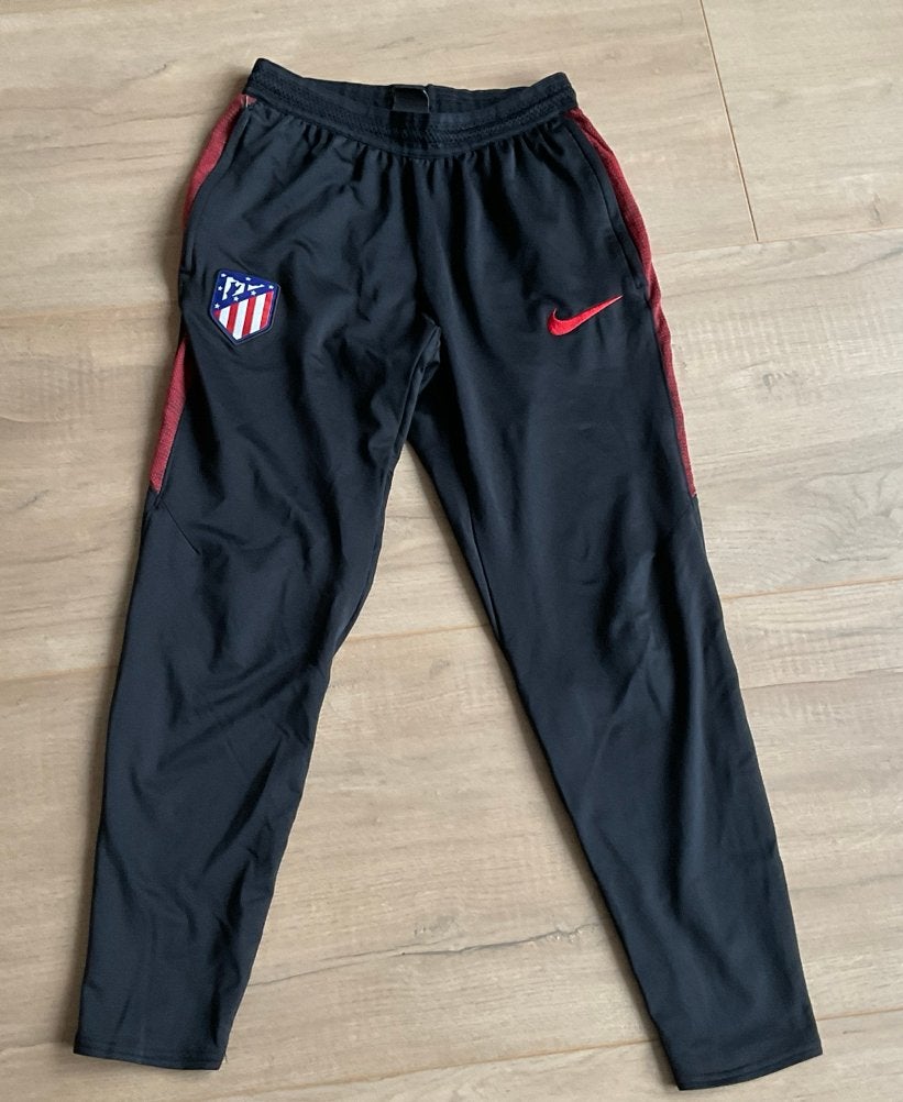 Nike trainingsbroek maat S (128-137 cm), Ophalen of Verzenden, Gebruikt, Jongen, Broek
