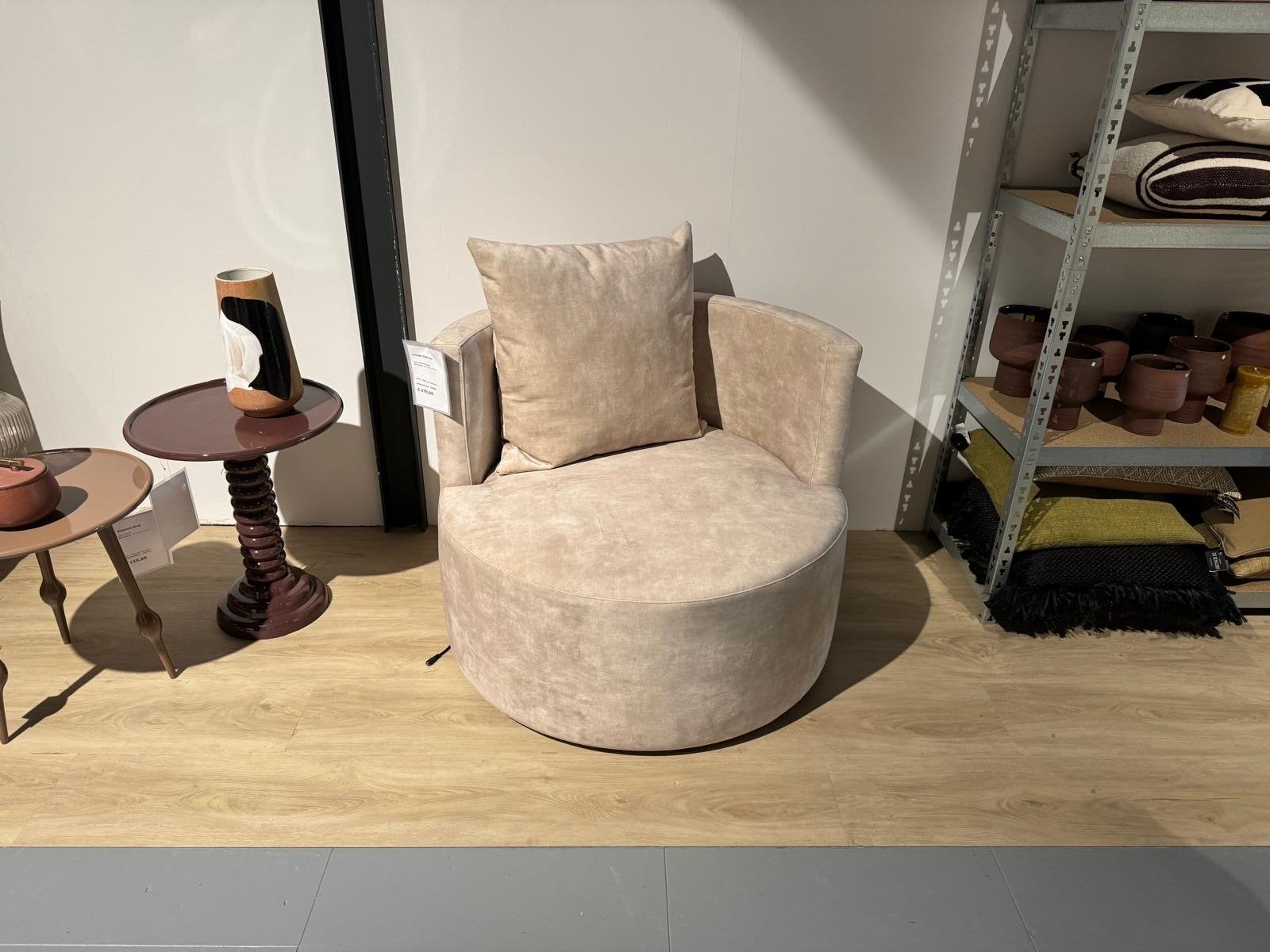 Comfortabele beige fauteuil | Bongerd Kesteren, Ophalen, Zo goed als nieuw, 75 tot 100 cm, Stof