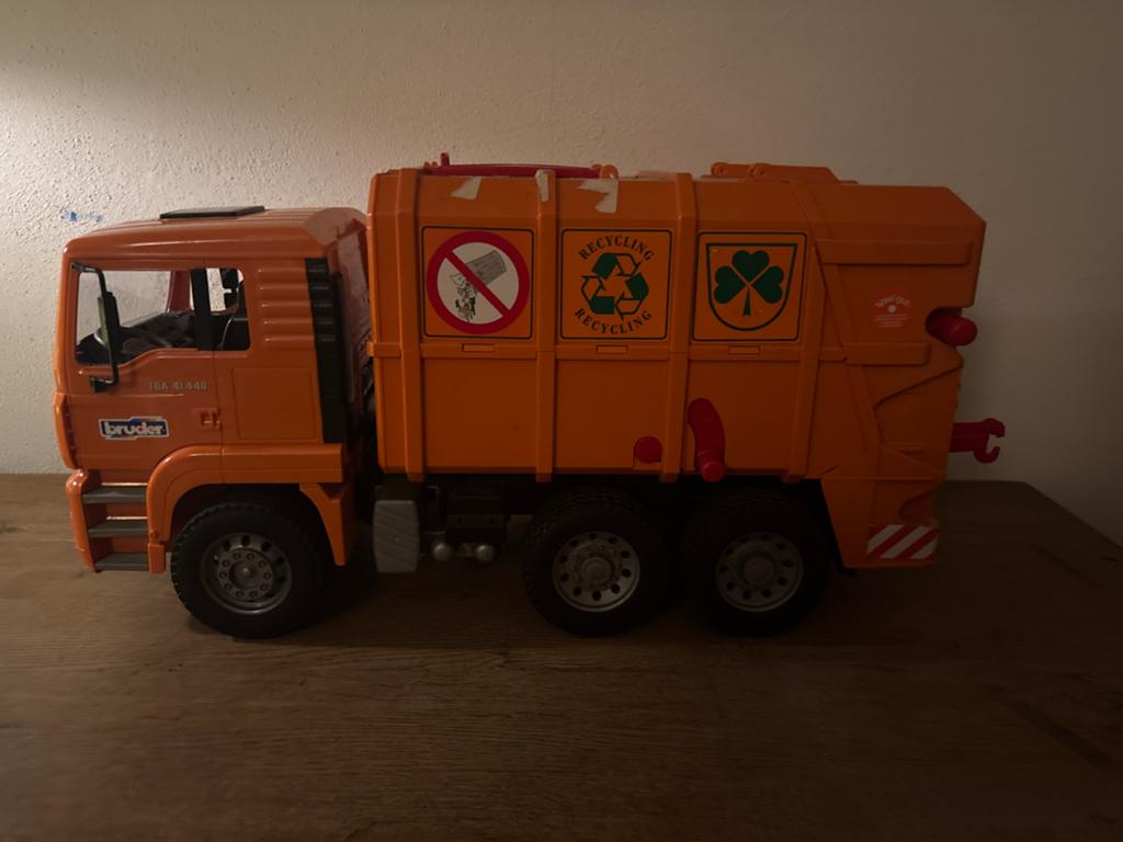 Bruder MAN TGA Vuilniswagen - Oranje Speelgoed Vrachtwagen, Ophalen of Verzenden, Gebruikt