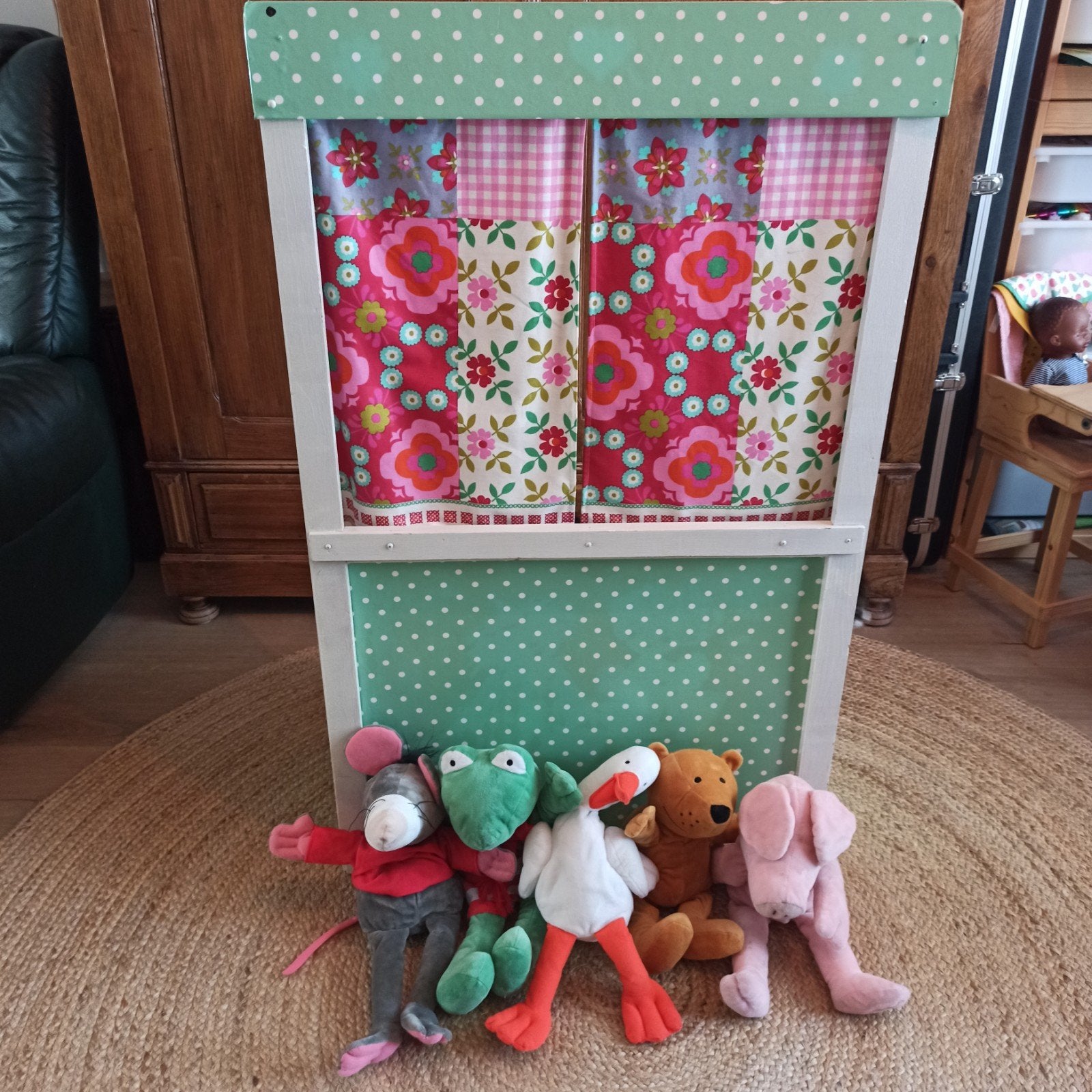 Poppenkast met handpoppen kikker en vriendjes, Ophalen, Gebruikt