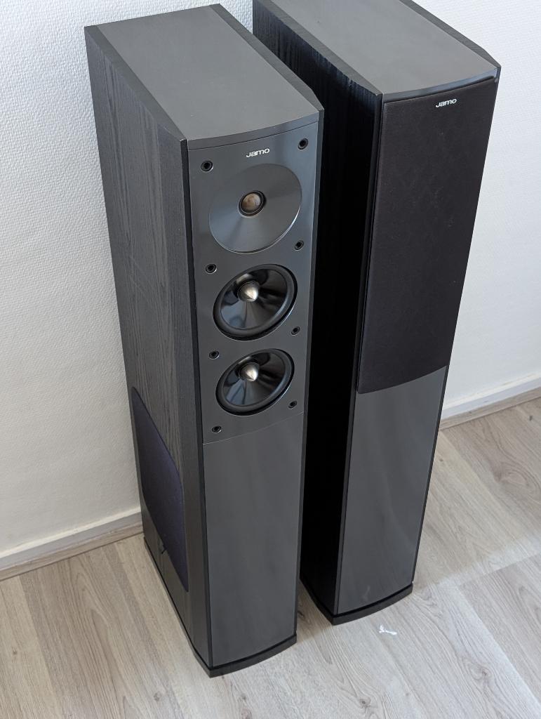 JAMO S606 - HiFi zuilspeakers!, Ophalen, Zo goed als nieuw, 60 tot 120 watt, Front, Rear of Stereo speakers