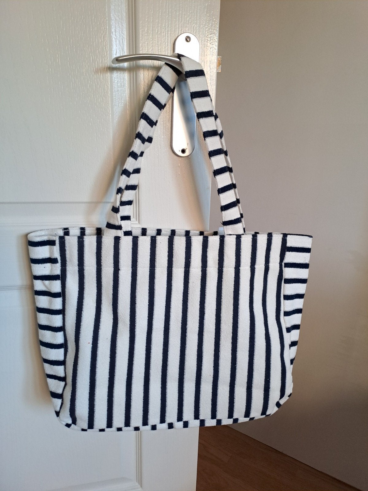 Nieuwe tas handtas shopper gestreept, Sieraden, Tassen en Uiterlijk, Tassen | Damestassen, Ophalen of Verzenden, Nieuw, Wit, Shopper