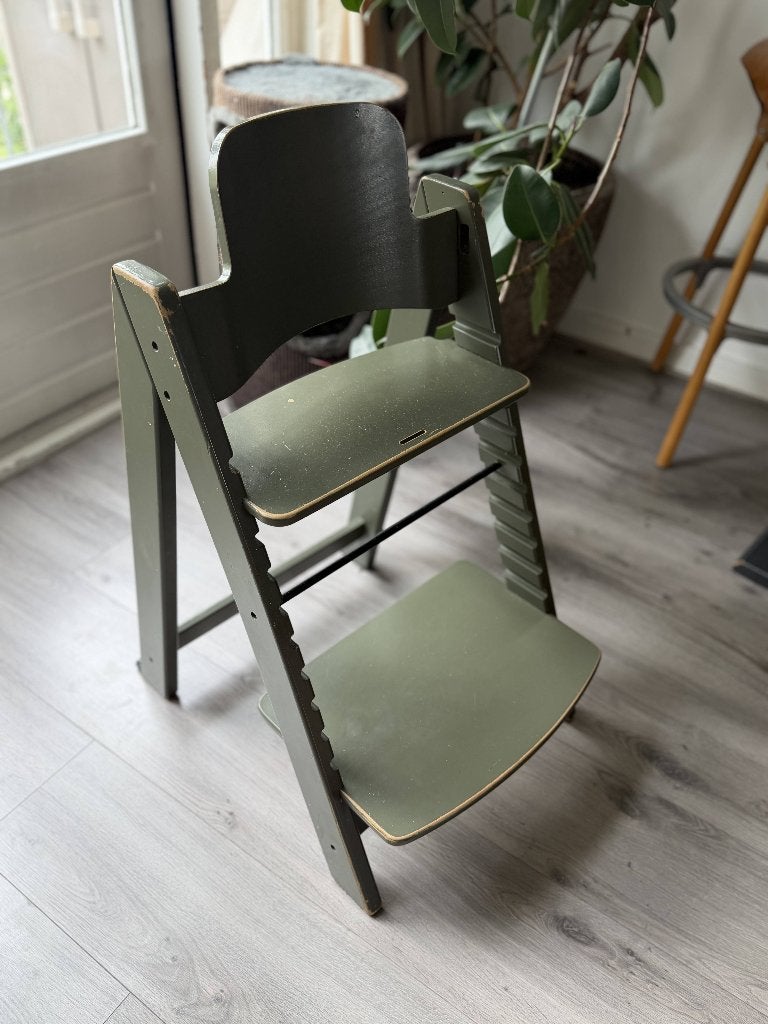 Kidsmill Up Olive Green meegroeistoel, Kinderen en Baby's, Kinderstoelen, Ophalen, Gebruikt, Meegroeistoel