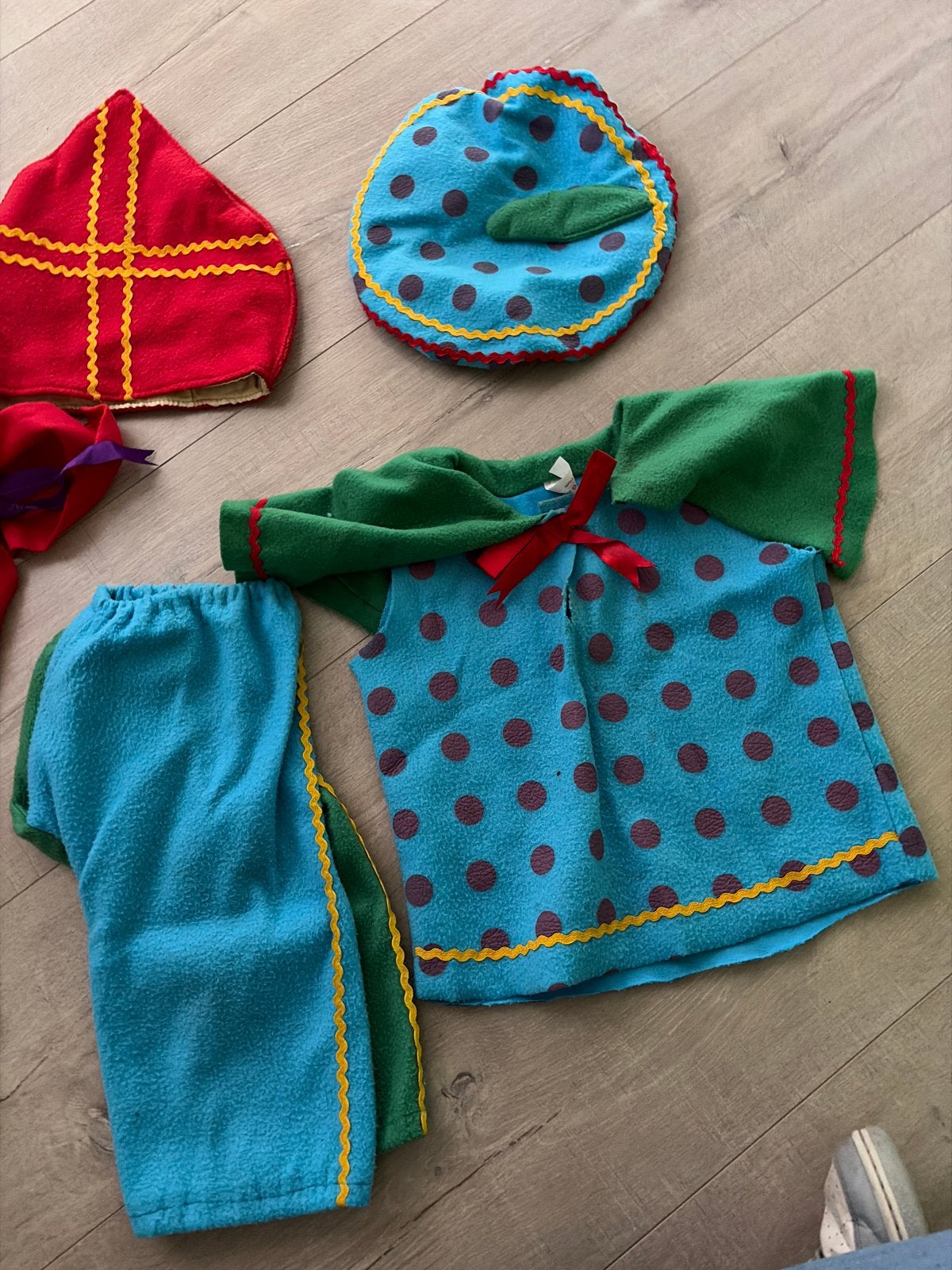 Sinterklaas en pieten pak, Ophalen of Verzenden, Gebruikt