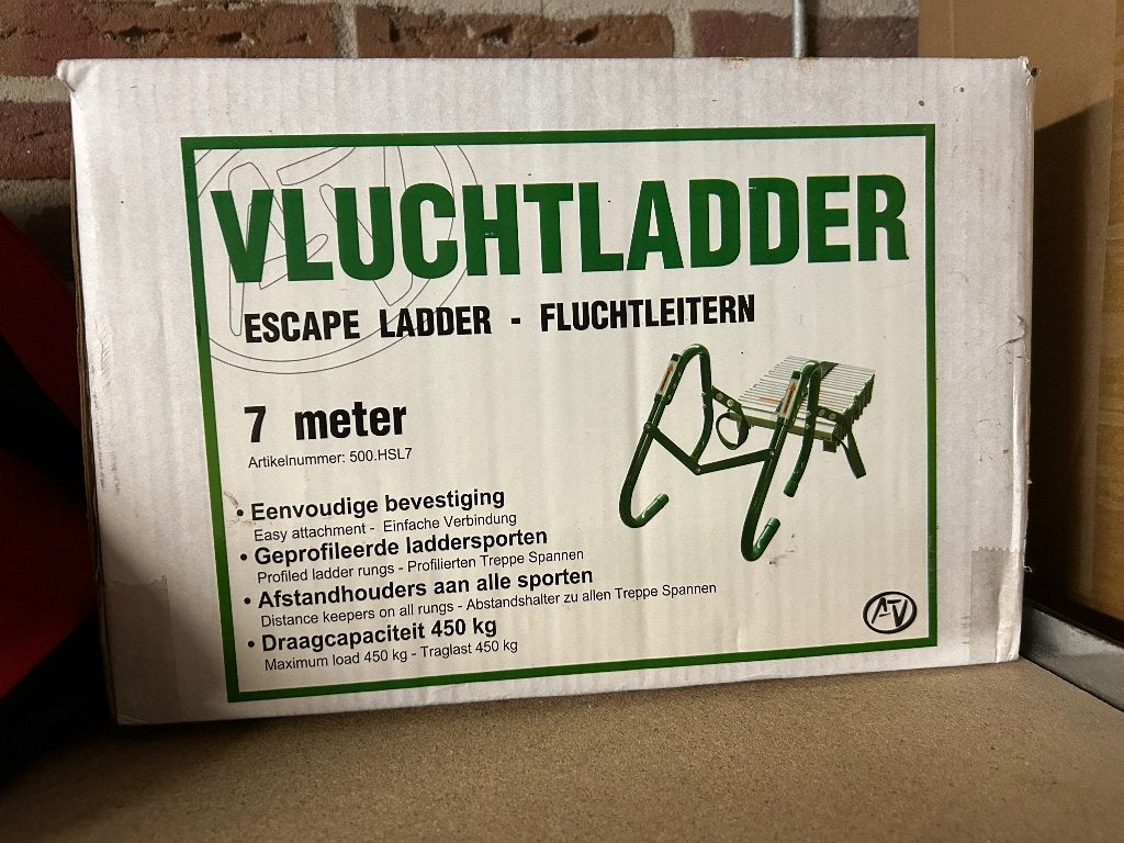 Vluchtladder nieuw, Doe-het-zelf en Verbouw, Ophalen, Nieuw, Ladder, 4 meter of meer