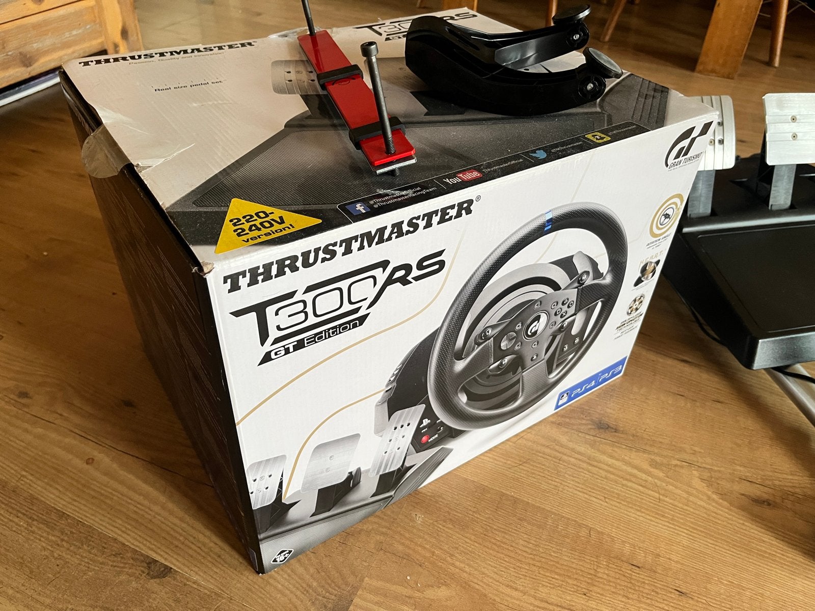 Trustmaster T300 RS GT edition + Racestand, Ophalen, Zo goed als nieuw