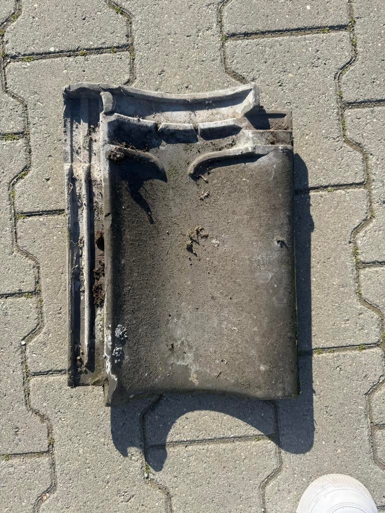 VH russel-tiglia dakpannen, Ophalen, Gebruikt