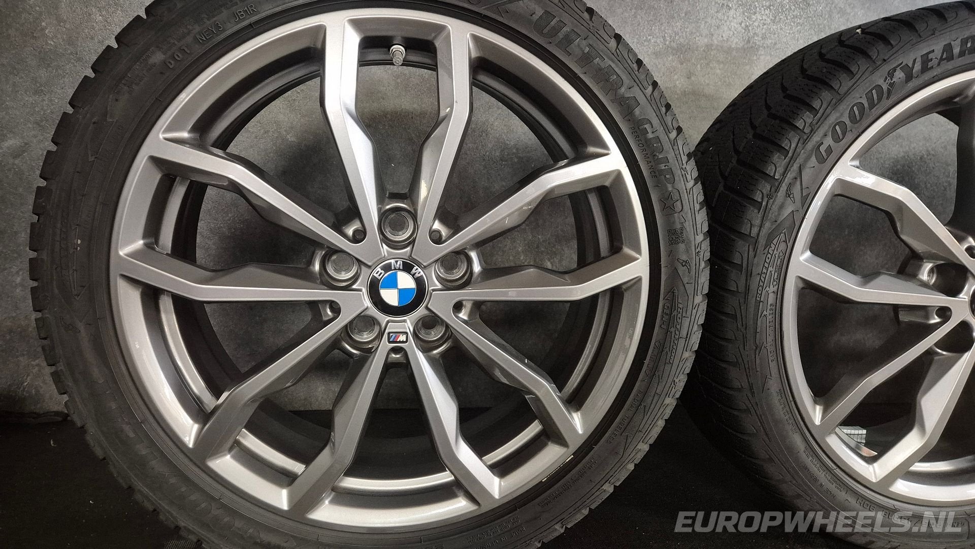 18 inch BMW 1-Serie F40 2-Serie F44 velgen winterbanden, Auto-onderdelen, 18 inch, Gebruikt, -, -