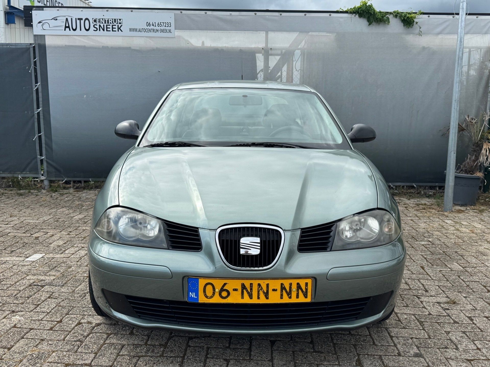 Seat Cordoba 1.4-16V Stella - Airco - APK 04-27, Auto's, Seat, Voorwielaandrijving, Gebruikt, Zwart, 4 cilinders