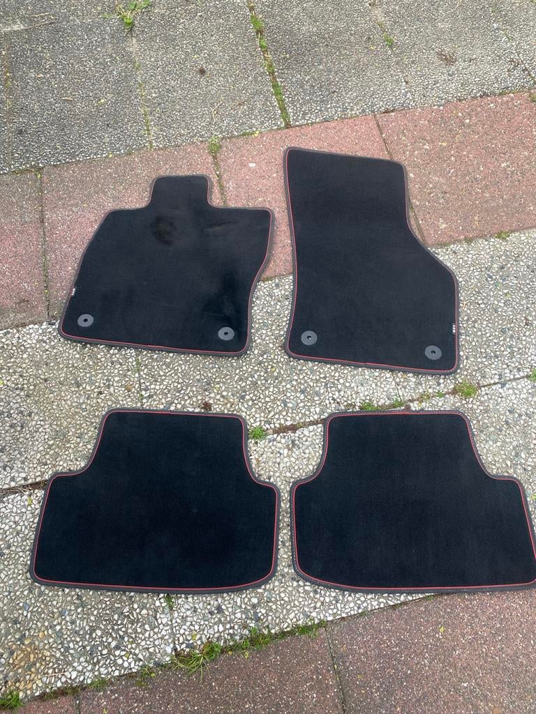 Mattenset VW Golf GTI 7, Ophalen of Verzenden, Zo goed als nieuw