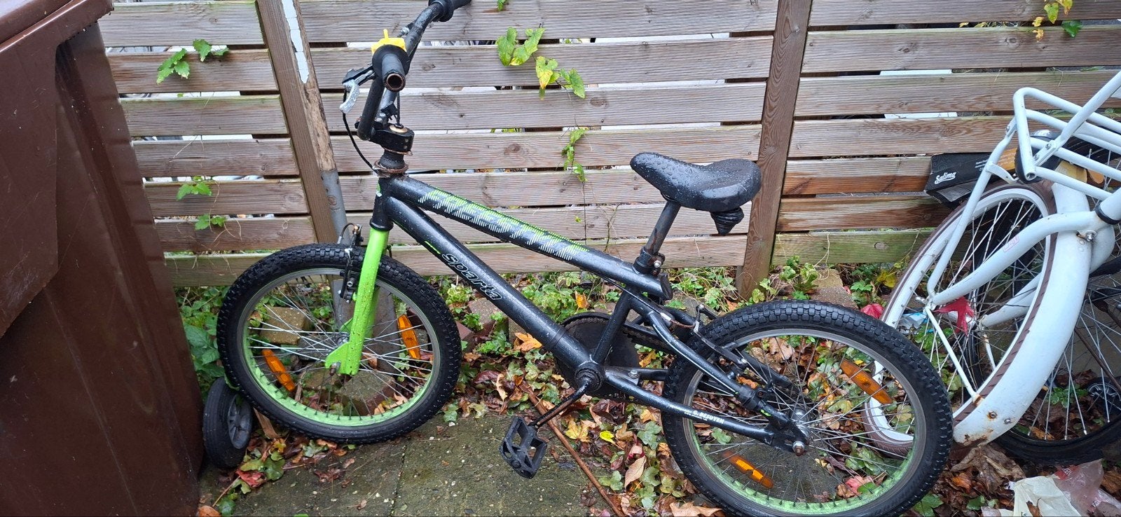 Sparta kinderfiets 20 inch - Gebruikt, Terugtraprem, Ophalen of Verzenden, Zijwieltjes, Sparta