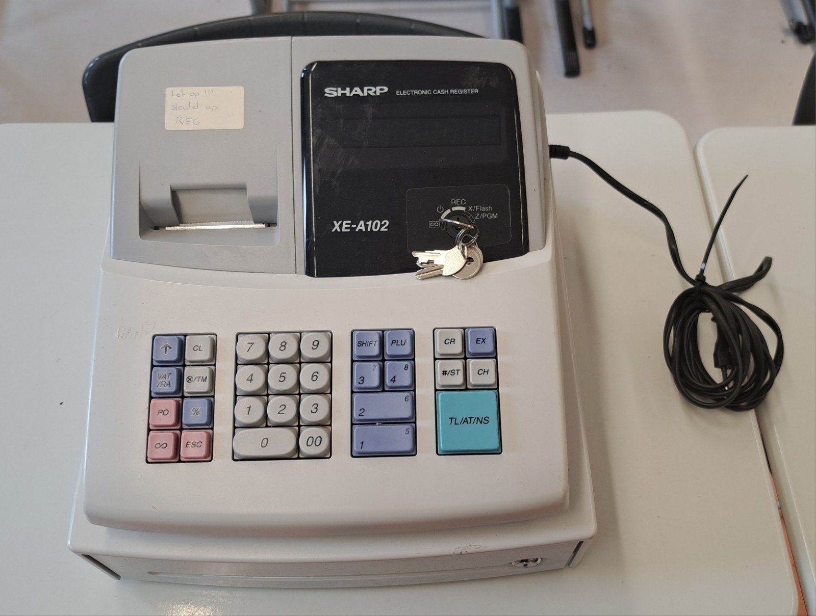 Kassa Sharp XE A102 incl. 2 inktrollen, Ophalen