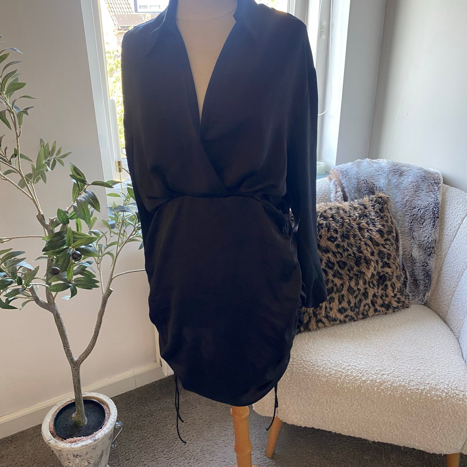 Zara satijnen jurk / tuniek XL, Zwart, Maat 46/48 (XL) of groter, Ophalen of Verzenden, Zo goed als nieuw