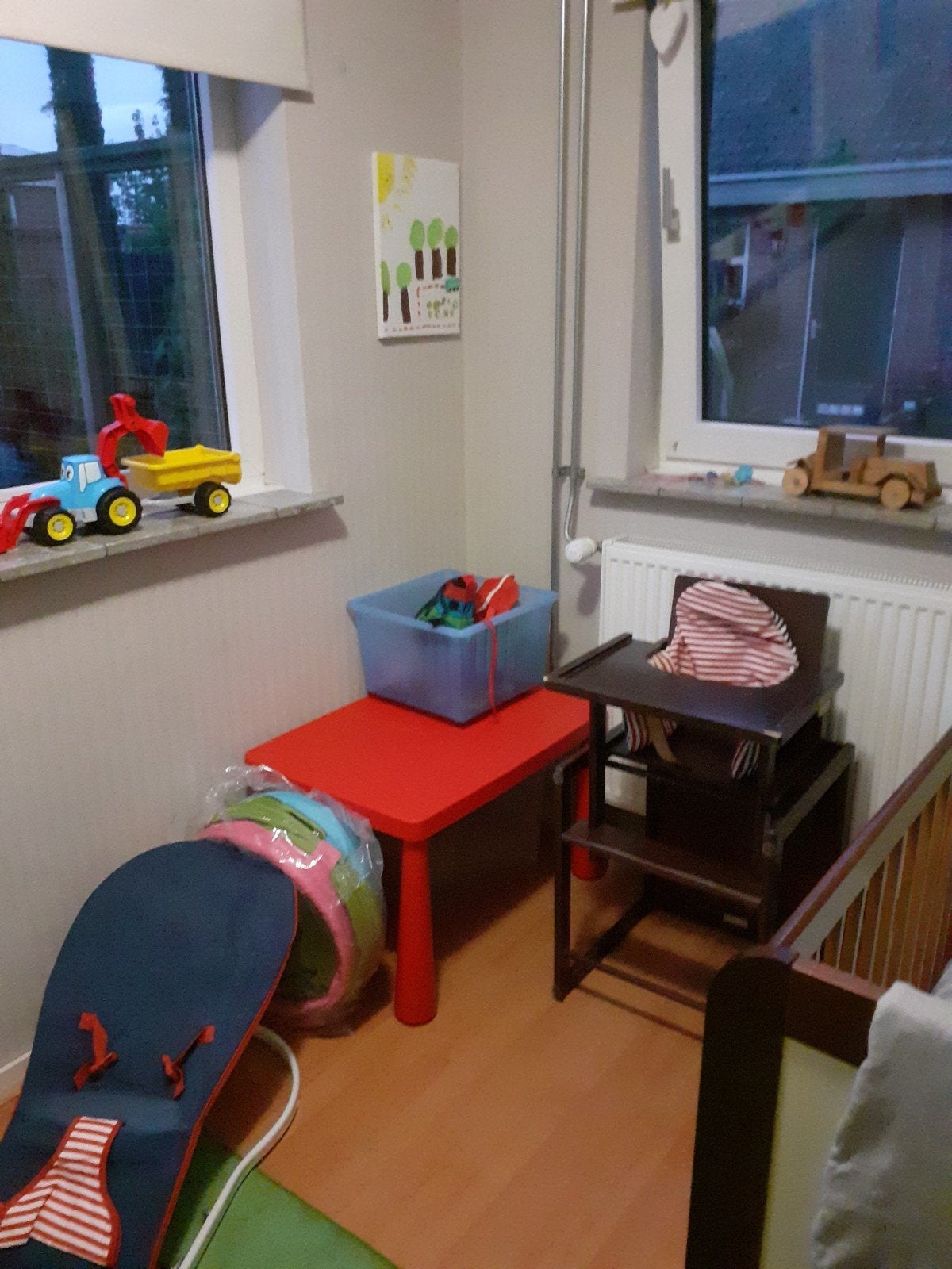 Foto 5 van babykamer meubels