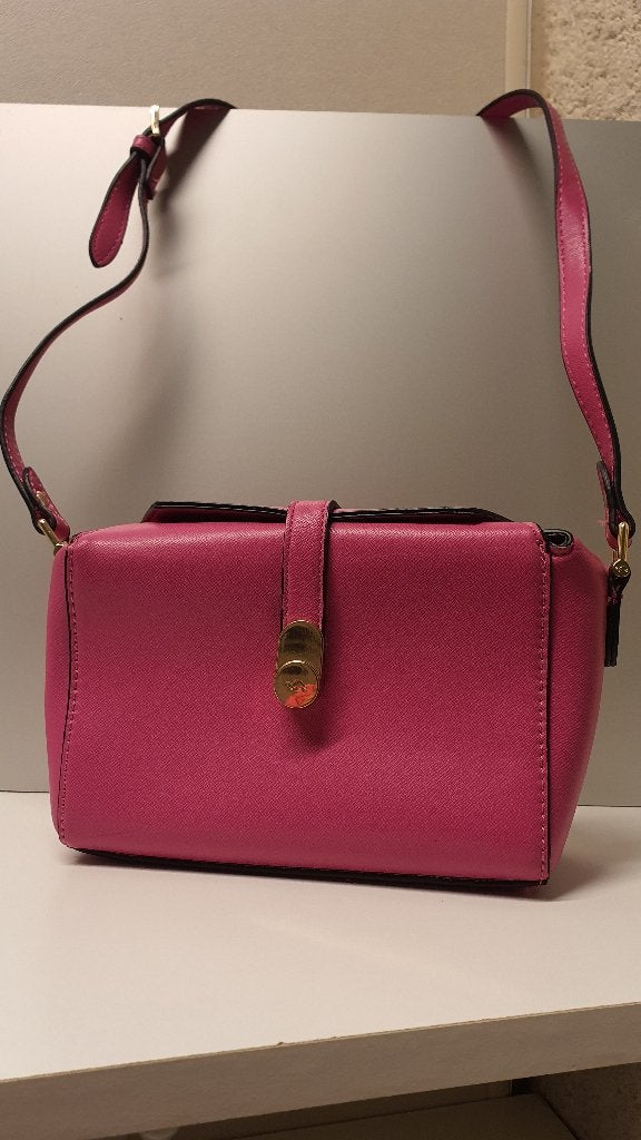 Carpisa roze crossbody tas – nieuw, elegant & compact, Ophalen of Verzenden, Nieuw, Roze, Schoudertasje