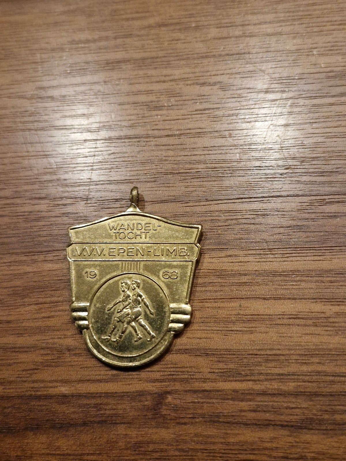 013 Goudkleurige Wandeltocht Medaille V.V. Epen-Limb. 1963, Ophalen of Verzenden