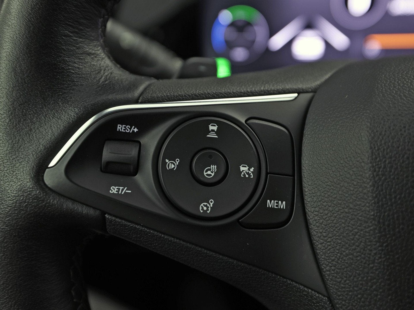Foto 18 van Opel Grandland 1.6 Turbo Plug-In Hybrid Elegance Black Pack