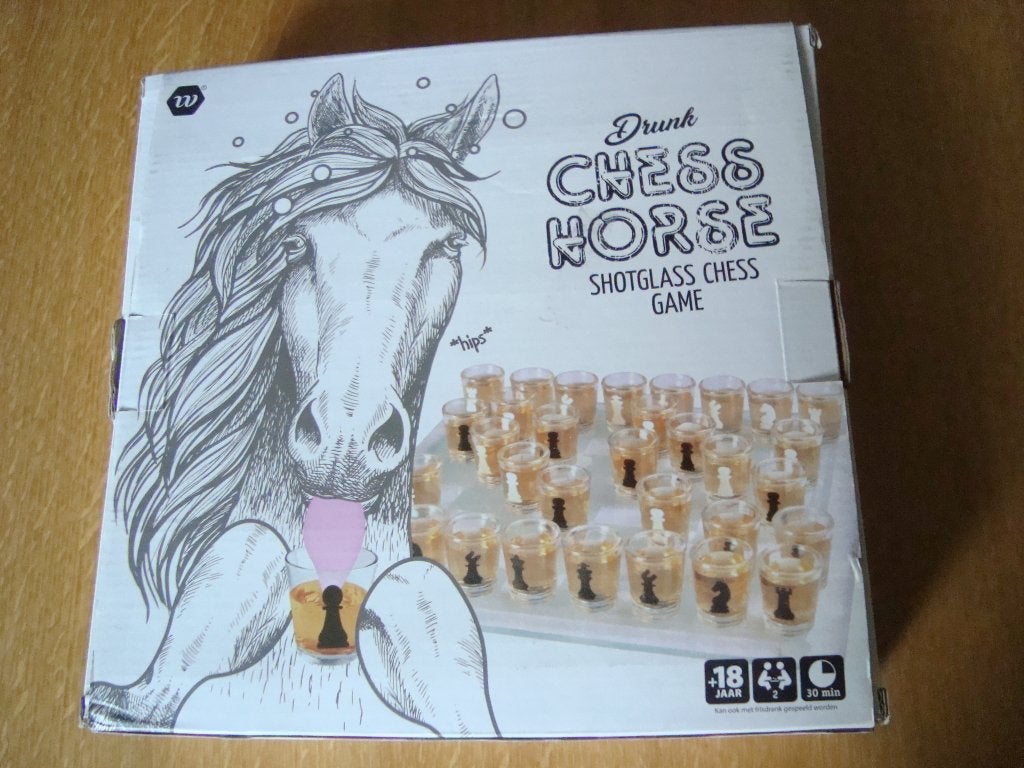 Drink chess horse spel, Ophalen of Verzenden, Zo goed als nieuw