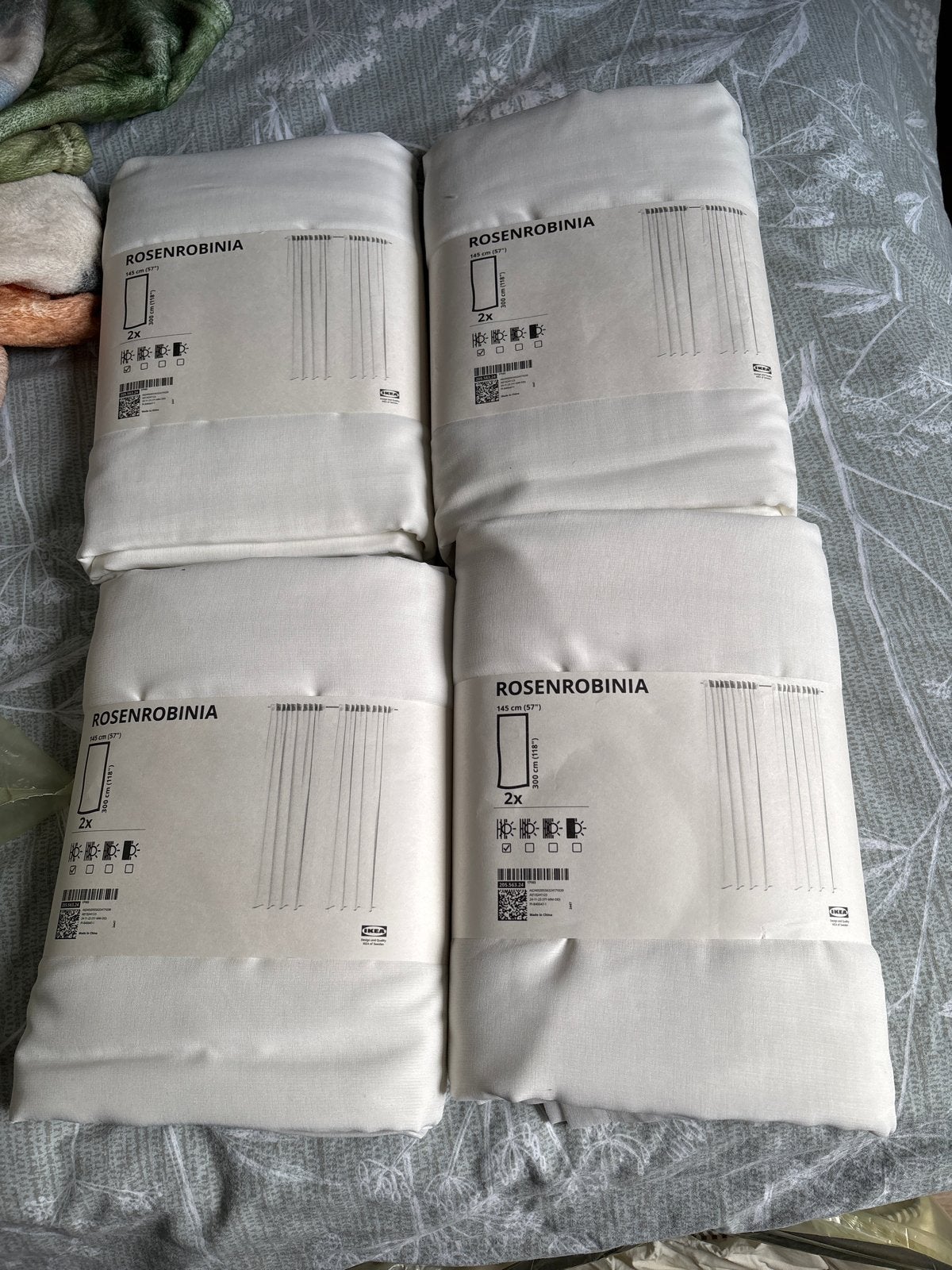 IKEA ROSENROBINIA Gordijnen 145x300 cm (2x), Ophalen, Wit, Nieuw, Lichtdoorlatend