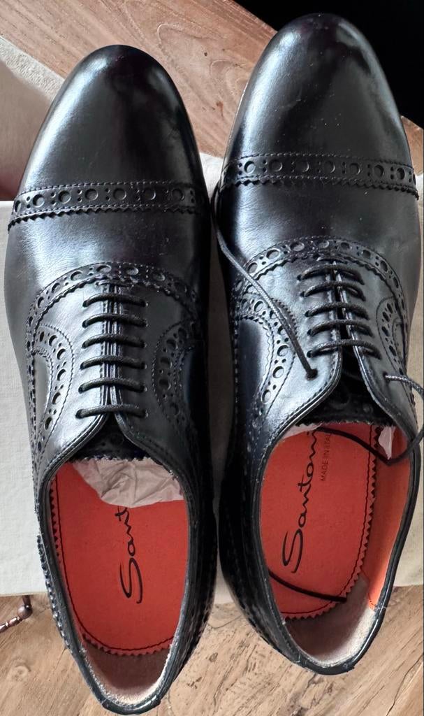 Santoni Zwarte Leren Brogues - Nieuwstaat, Kleding | Dames, Schoenen, Ophalen of Verzenden, Zo goed als nieuw, Zwart