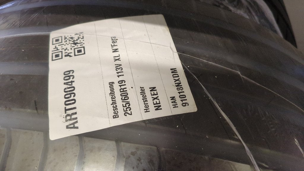 Nieuwe banden Nexen 255/60R19 113V, 255 mm, Nieuw, Band(en), Personenwagen
