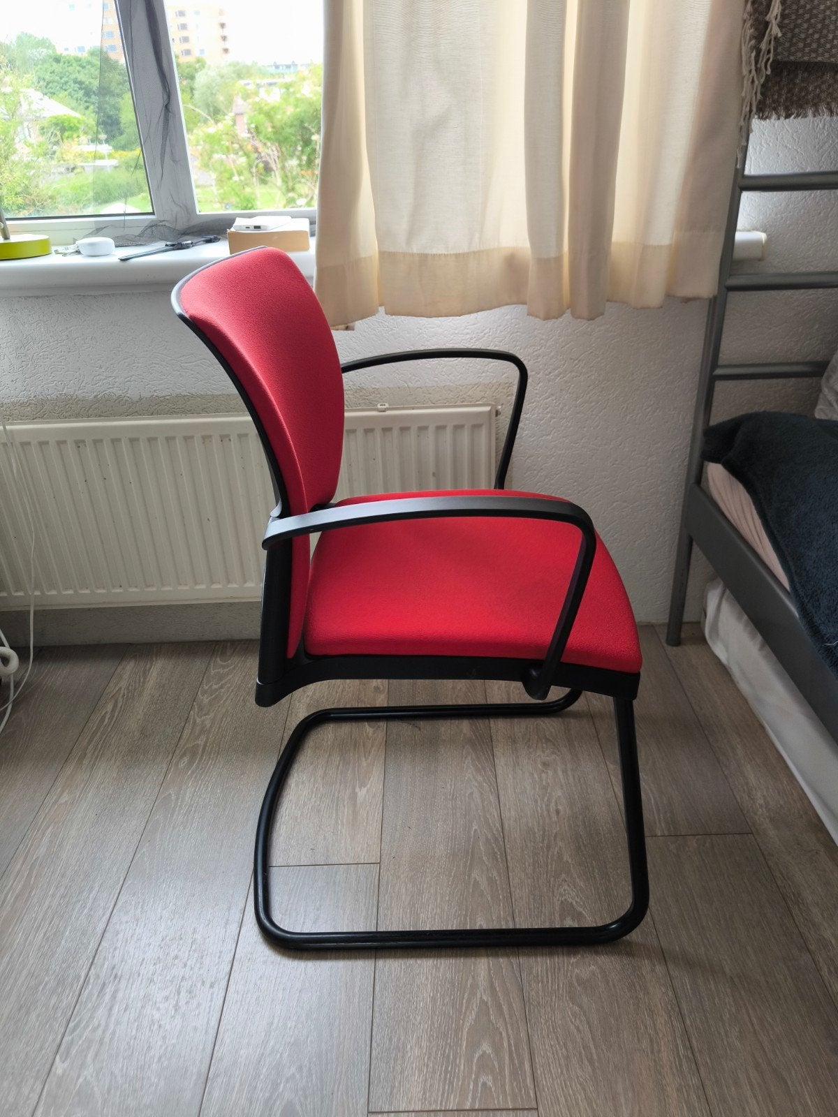 Steel Chair, Gebruikt, Ophalen of Verzenden, Stof, Rood