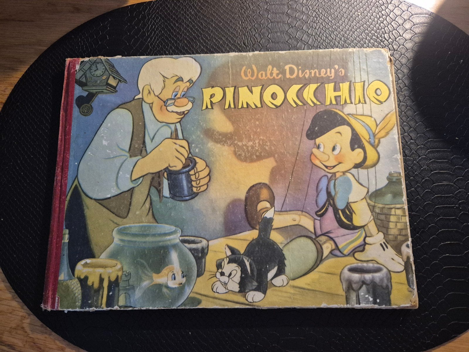 plaatjesboek WaltDisney's Pinocchio, Boeken, Ophalen of Verzenden, Gelezen, Walt Disney, Plaatjesalbum