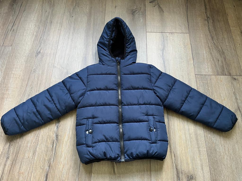 Donkerblauwe winterjas gevoerd maat 122/128 ZGAN, Ophalen of Verzenden, Nieuw, Jongen of Meisje, Jas