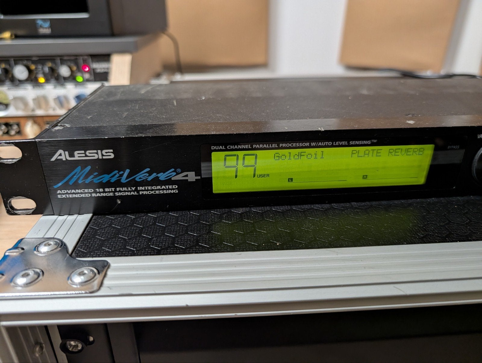 Alesis Midiverb 4 - Digitale Multi-Effect Processor, Ophalen of Verzenden, Gebruikt