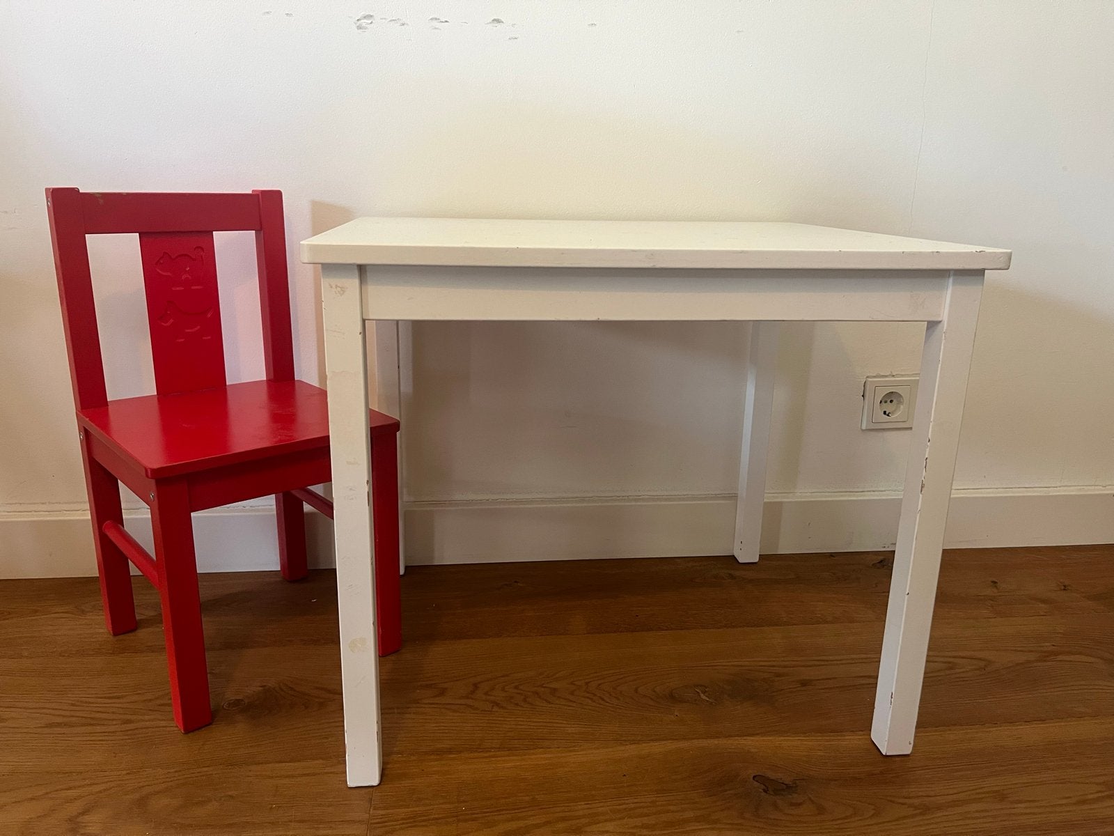Kinderstoeltjes en tafeltjes, Ophalen, Gebruikt, Tafel(s) en Stoel(en)