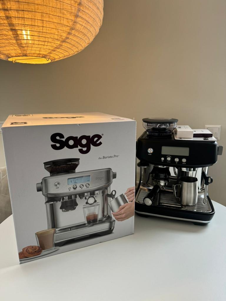 Sage Barista Pro SE878BTR, Witgoed en Apparatuur, Koffiezetapparaten, Afneembaar waterreservoir, Espresso apparaat, 10 kopjes of meer