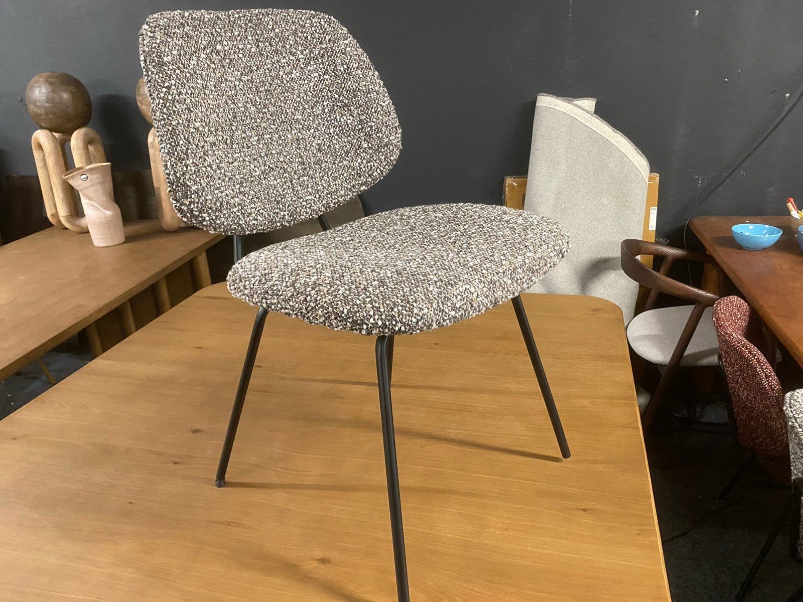 Stoelen Jon met grove bouclé stof, Ophalen, Overige kleuren, Nieuw, Stof
