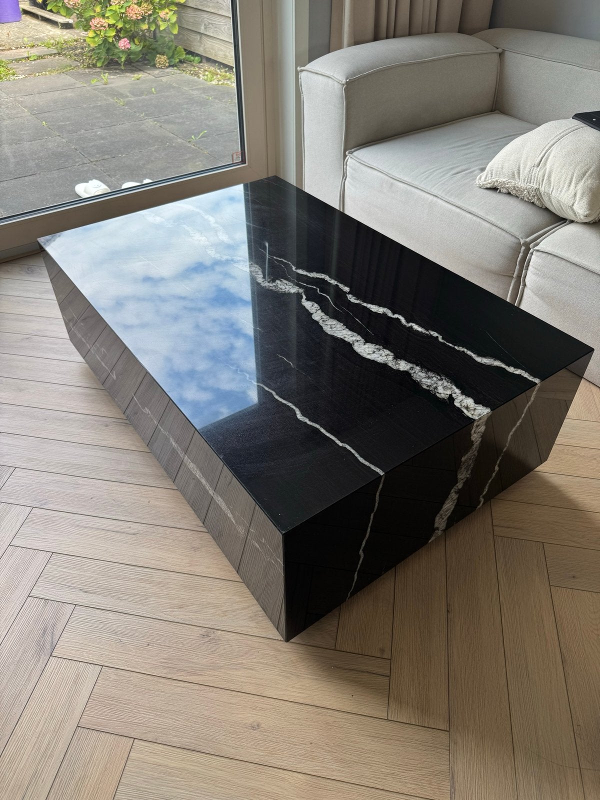 Salontafel van zwart marmer graniet, Ophalen, Overige materialen, 50 tot 100 cm, 100 tot 150 cm