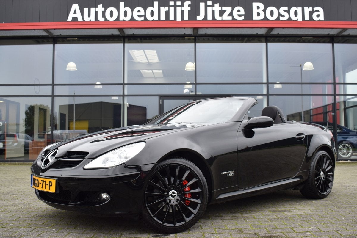 Mercedes-Benz SLK 200 Kompressor Carplay | 18 Inch LMV | LSD, Gebruikt, 4 cilinders, Zwart, Bedrijf