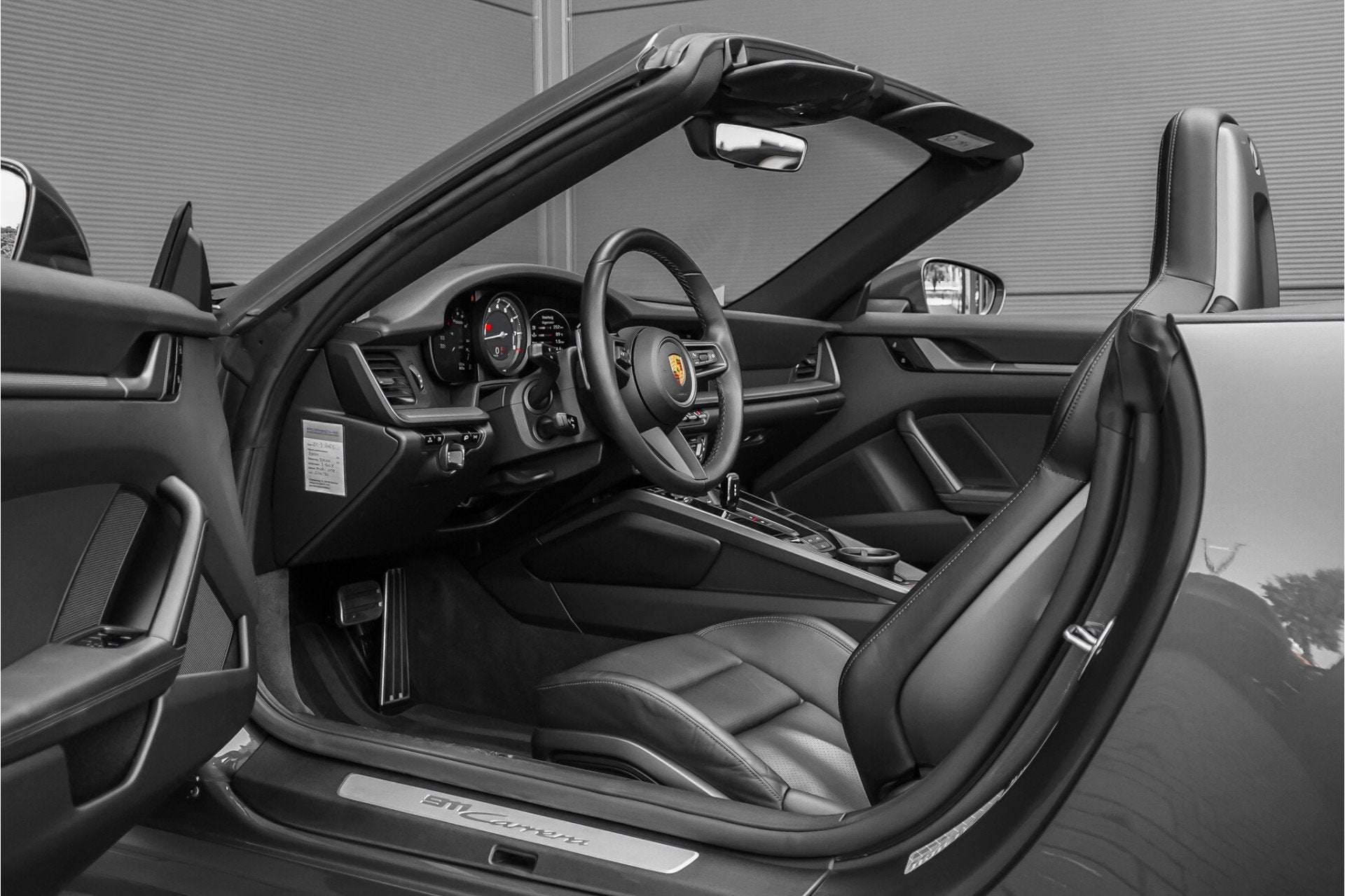 Porsche 911 Cabrio 3.0 Carrera NL-Auto Sportuitlaat Sportsto, Auto's, 12 maanden, Achterwielaandrijving, Gebruikt, 4 stoelen
