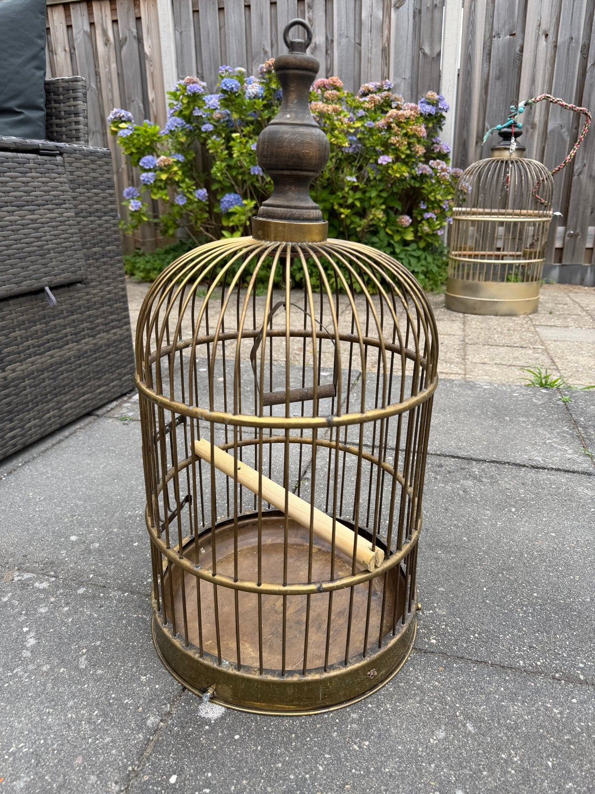 Decoratieve vogelkooi, goudkleurig, 50 cm hoog, Ophalen, Gebruikt, Hout, Vogelkooi