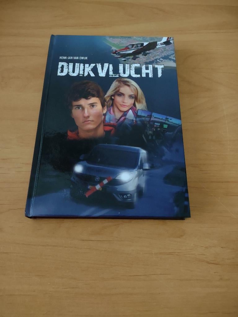 Duikvlucht- Henk-Jan van Ewijk, Ophalen of Verzenden, Zo goed als nieuw
