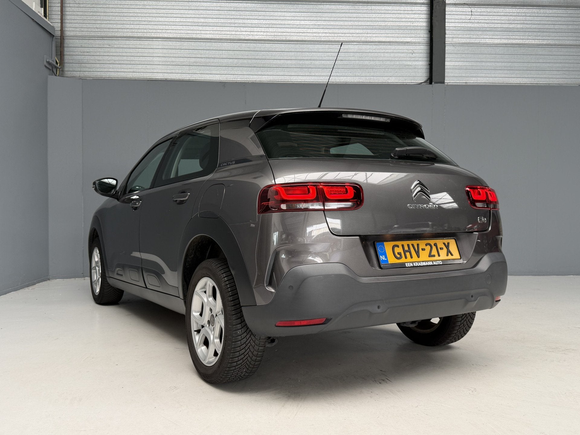 Citroën C4 Cactus 1.2 PureTech Feel GARANTIE|Carplay|Navi|C, Auto's, Stof, Gebruikt, Met garantie (alle), Bedrijf