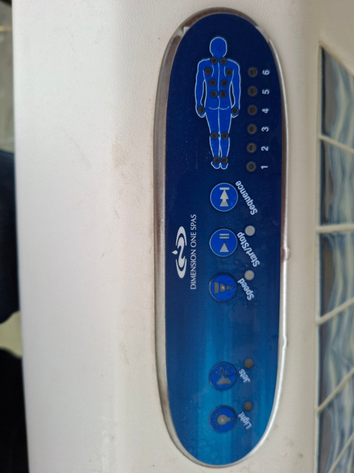 Jacuzzi Spa Dimension One - Jets defect, verwarmt goed, Ophalen