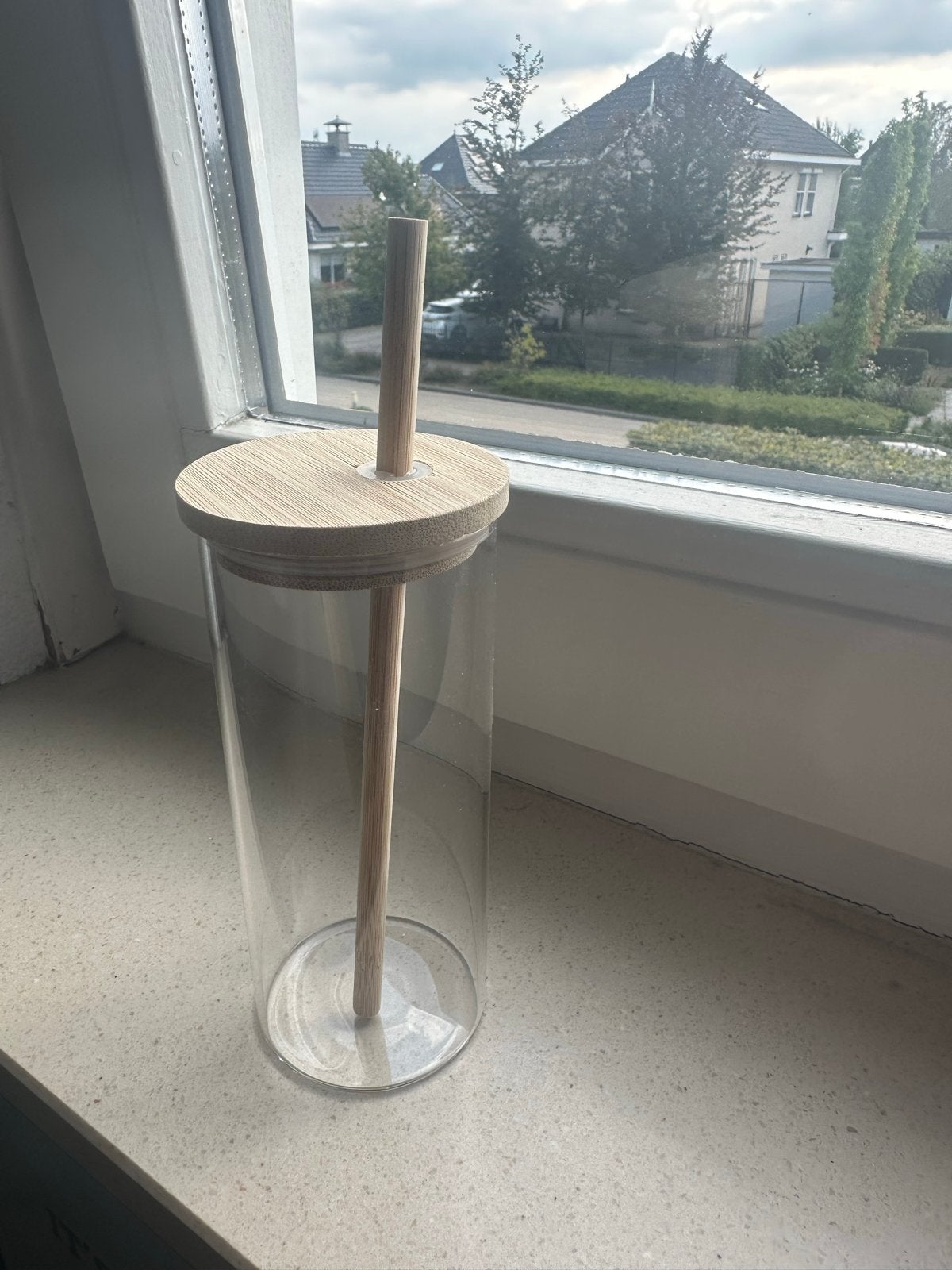 Glazen beker met bamboe deksel en rietje, Nieuw, Ophalen of Verzenden, Overige merken, Glas