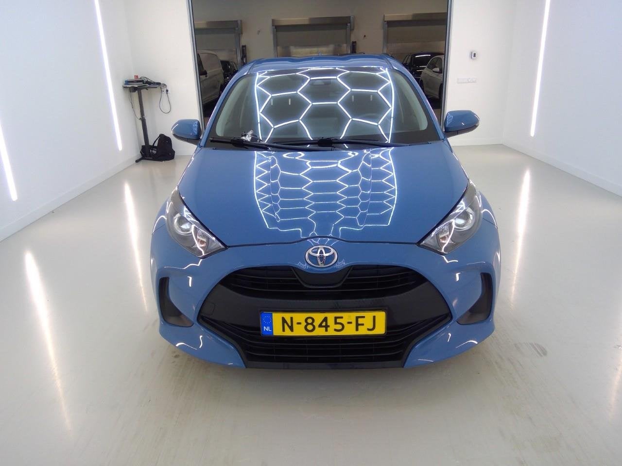 Toyota Yaris 1.0 VVT-i Active ✅1e EIGENAAR ✅CARPLAY ✅C, Auto's, Voorwielaandrijving, Stof, Gebruikt, 517 kg