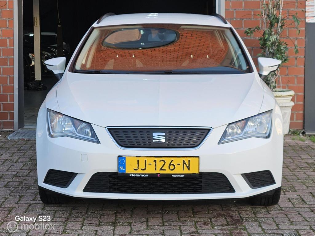 Seat Leon ST 1.0 EcoTSI Style Airco cruise controle, Voorwielaandrijving, Gebruikt, Leon, Origineel Nederlands