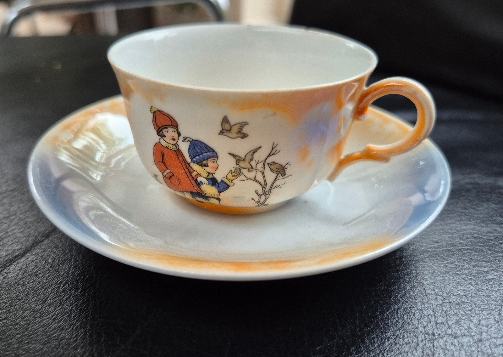 Vintage theekopje met schotel - Kinderen en vogels, Ophalen of Verzenden
